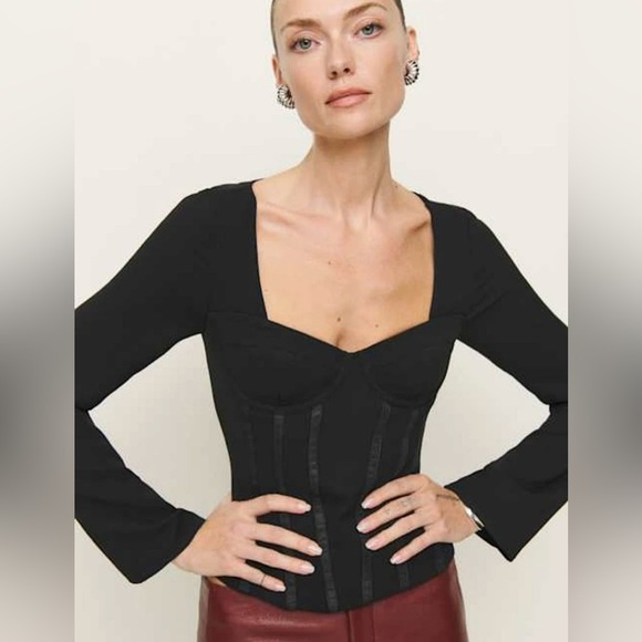 Reformation Amina Black Top size 0 Bell Sleeve Mesh - Picture 2 of 6